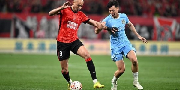 保利体育官方入口-冠军稳了？蓉城创纪录8连胜！终结对苦主4场不胜 11轮后11分领跑|中超|成都蓉城|足协|申花|河南队_新浪体育_新浪新闻